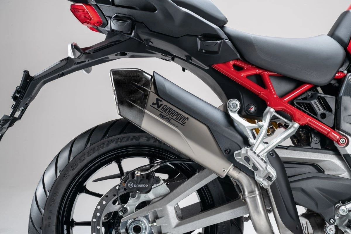 DUCATI Akrapovic Uitlaatsysteem Compleet Multistrada V4 1 DUCATI Akrapovic Uitlaatsysteem Compleet Multistrada V4