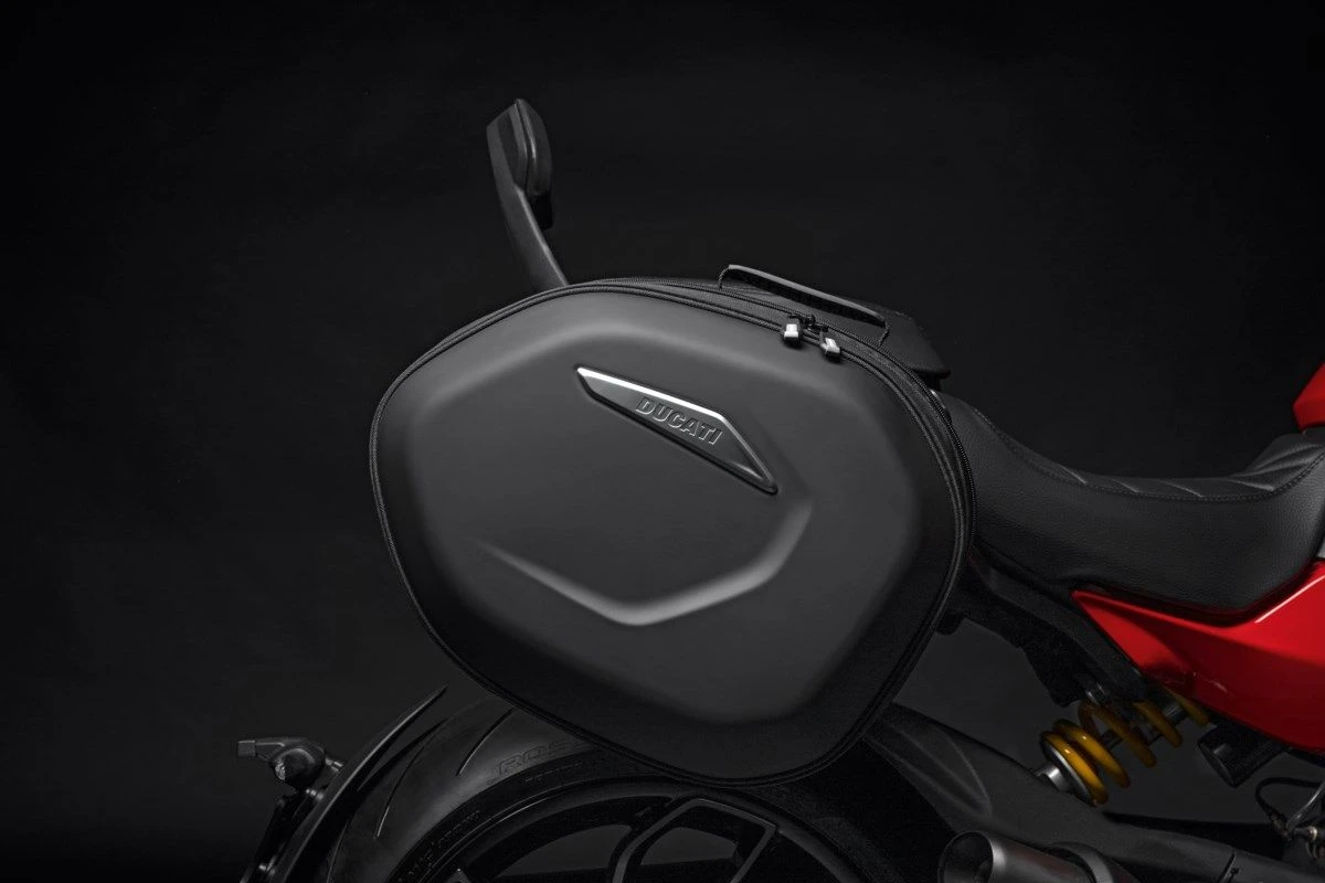 Ducati Zijkoffers Diavel V4 1 Ducati Zijkoffers Diavel V4
