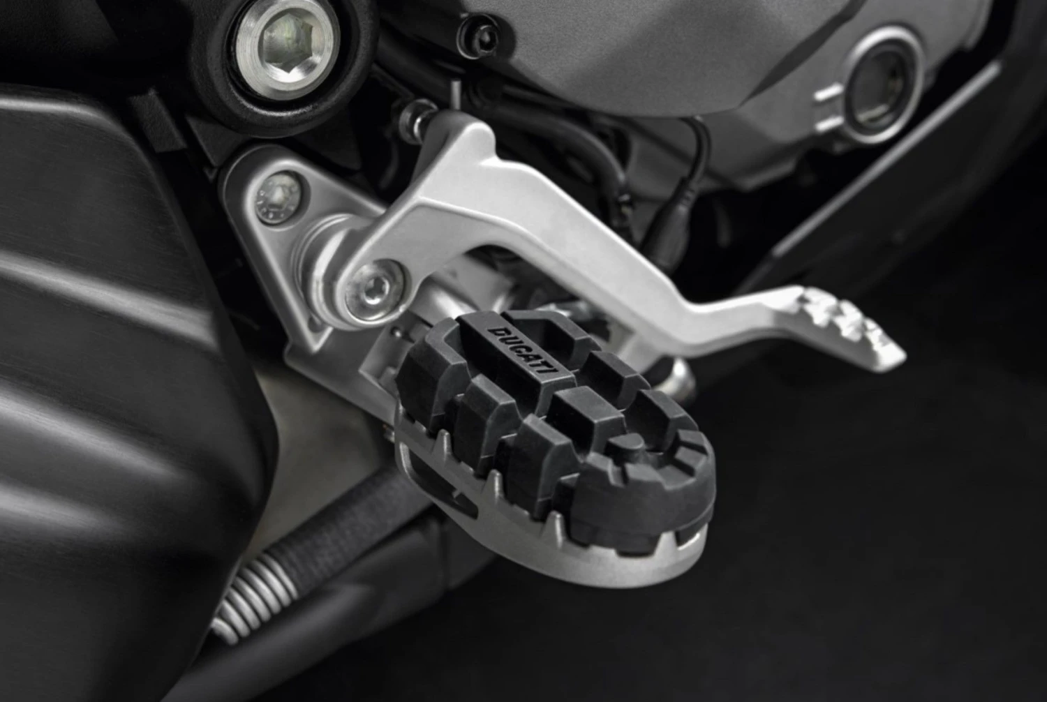 Ducati Voetsteunen Staal 1 Ducati Voetsteunen Staal